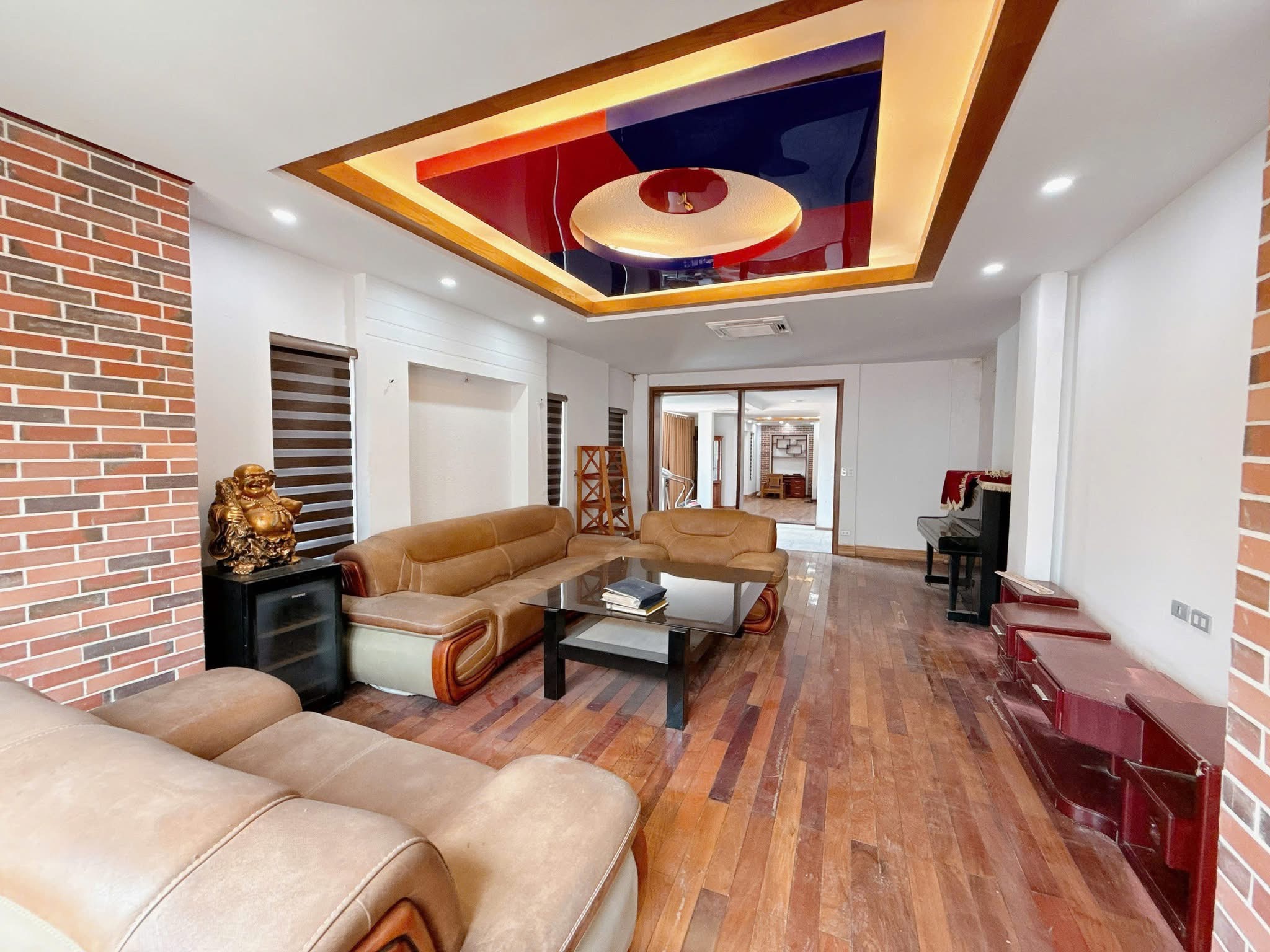 65m2