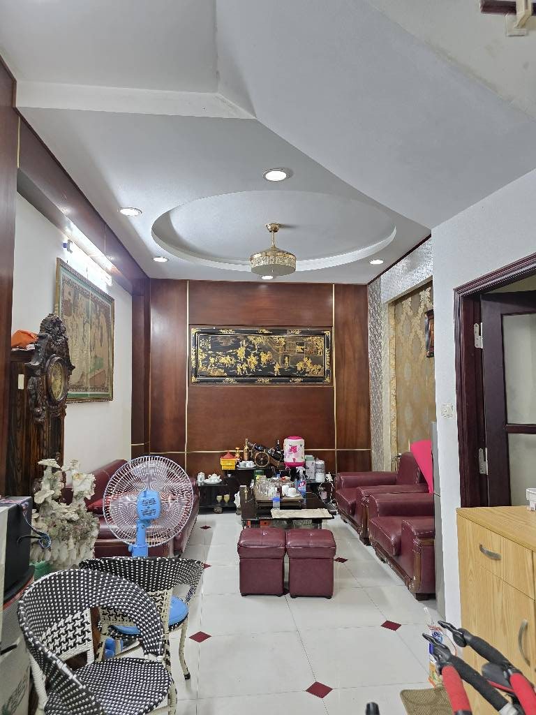 Bán nhà Bưởi, Ba Đình, ngõ ô tô, 60m2, 6 tầng, Mt 4.4m, chỉ 18.5 tỷ