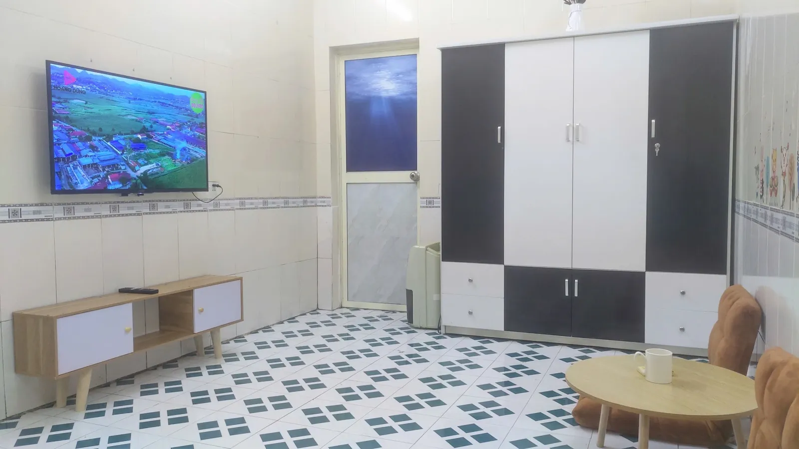 BÁN NHÀ CẦU GIẤY LÔ GÓC 3 THOÁNG 48M2 x MT 4.4M 8.2 TỶ