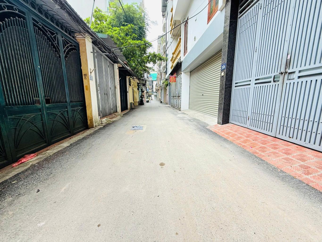 Nguyễn Ngọc Nại, ô tô tránh đỗ, ngõ thông, kinh doanh, kiến trúc hoành kim