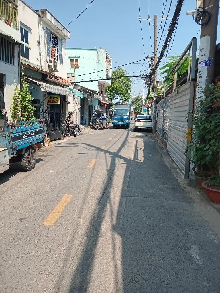 Bán nhà Bình Tân, MẶT TIỀN THÔNG THOÁNG - KD SẦM UẤT, 64M2 chỉ 4,x TỶ