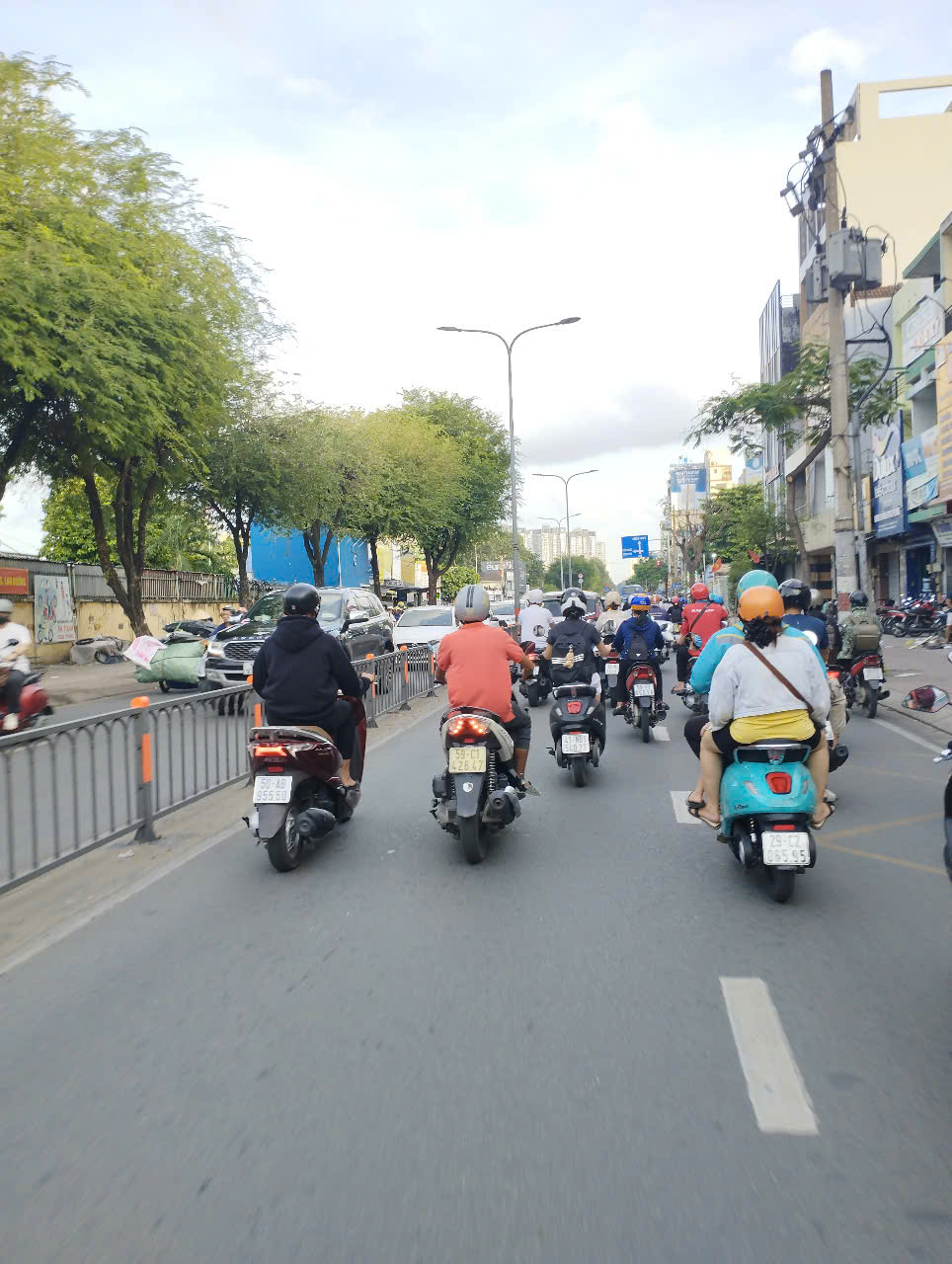 Ngộp Lý Thường Kiệt - 52m2 - 3 tầng mới - View HXH Quận 10