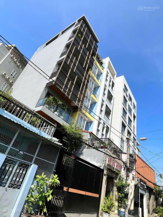 Bán Tòa Nhà 7 Tầng – Gần Ba Son, Sát Nguyễn Hữu Cảnh – Giá 23.5 Tỷ