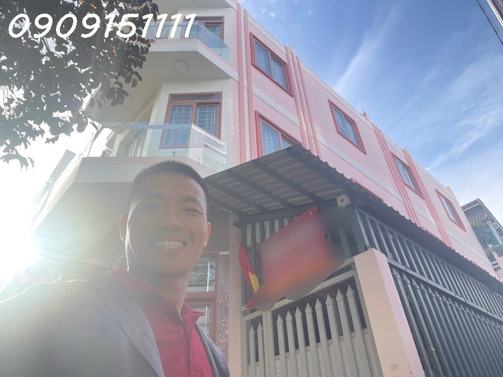 BÁN GẤP- 3 TẦNG- 86M2- HUỲNH TẤN PHÁT- QUẬN 7- NHỈNH 8 TỶ