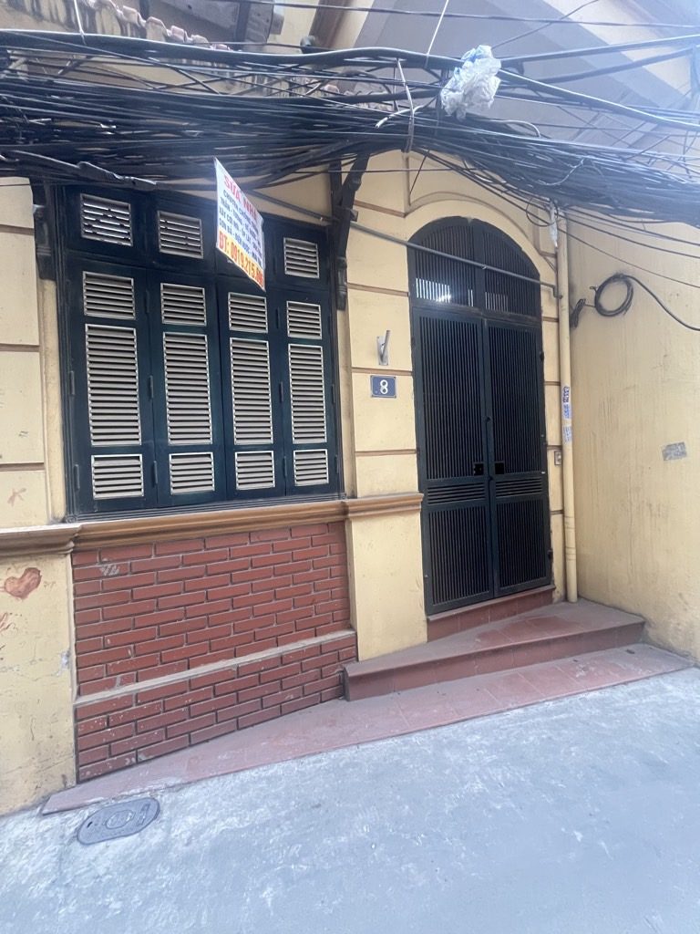 Nguyễn Phúc Lai, gần hồ, trung tâm đầu tư, sát phố, đẹp tùng cm góc nhìn