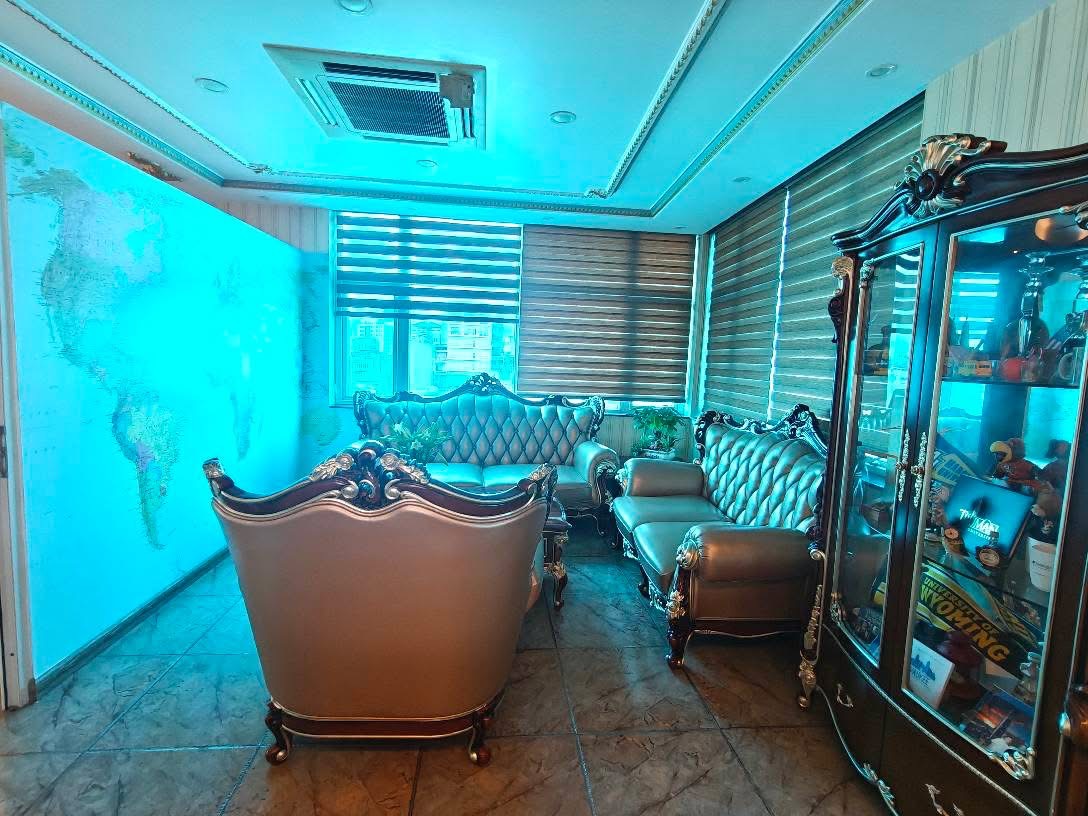  65m2