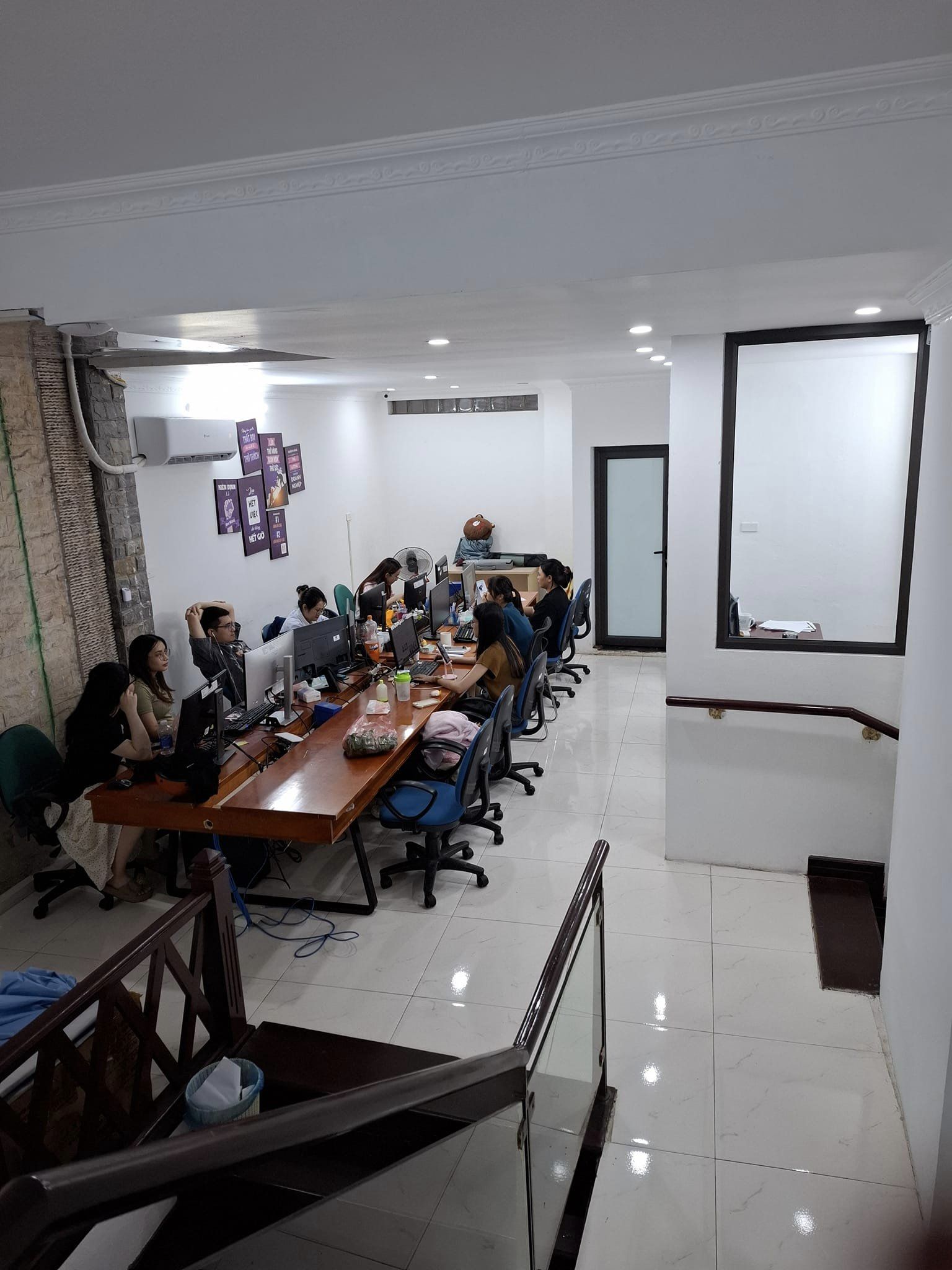 80m2