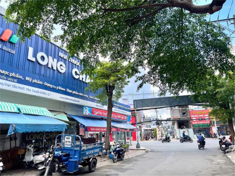 Chủ bán gấp để đi nước ngoài, giảm giá đậm sâu chỉnh nhỉnh 6 tỷ đã có nhà diện tích to, hẻm xe hơi và ô tô ngủ trong