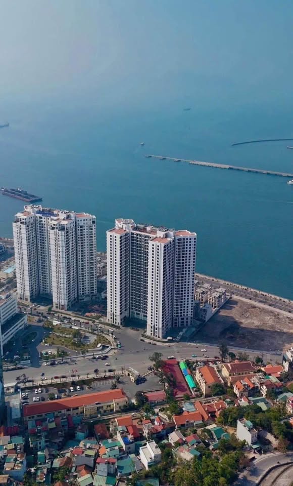 Chính chủ bán Cắt lỗ căn Studios 36m2 View Biển đẹp tại chung cư Sapphire S2, Bến Đoan, Hạ Long.