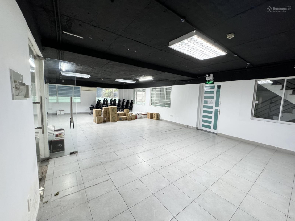 Cho Thuê Văn Phòng Tòa Nhà NP Tower – 232/17 Võ Thị Sáu, Phường Võ Thị Sáu, Quận 3. 1.917m²