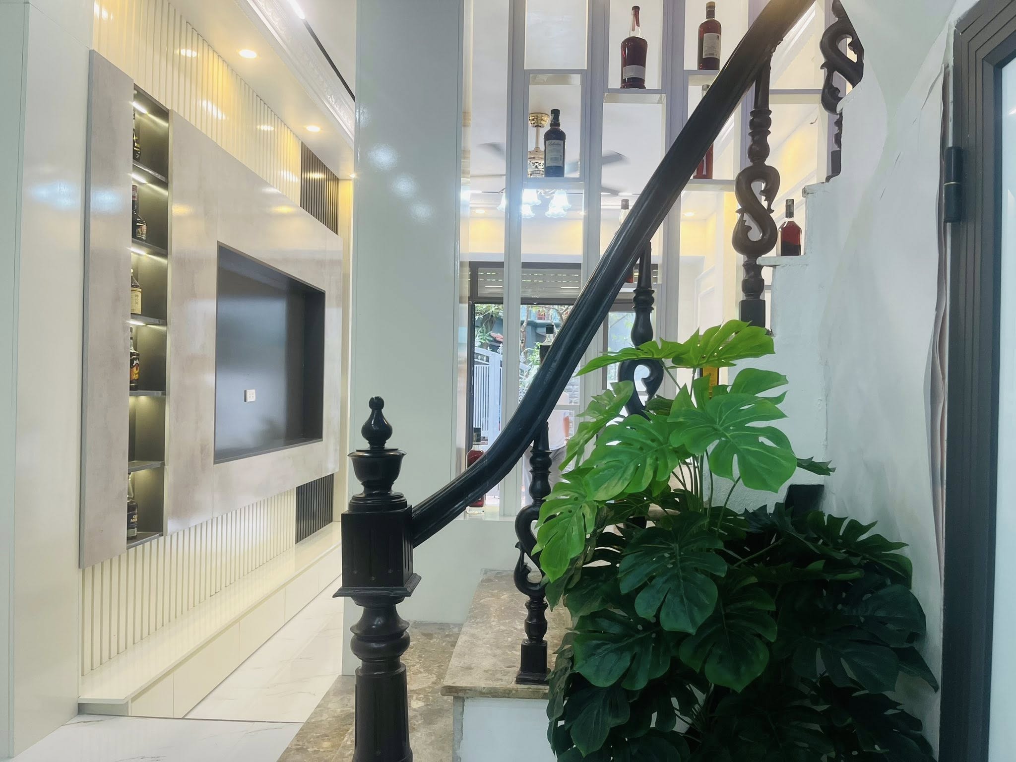 Siêu phẩm Bạch Mai, 3 bước ra ôtô đỗ, DT51m , MT4.3m, phù hợp ở hoặc khai thác căn hộ dịch vụ