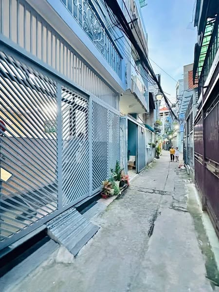 Nhà Đường Phạm Văn Hai Quận Tân Bình Phường 3.