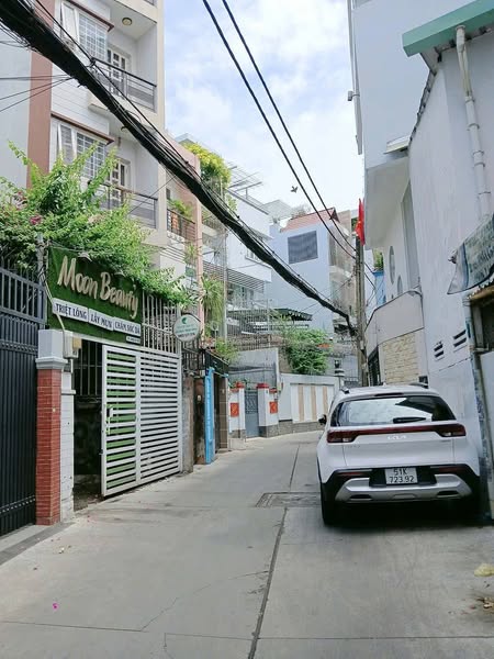 Nhà HXH Đường Cách Mạng Tháng 8 Quận 10.