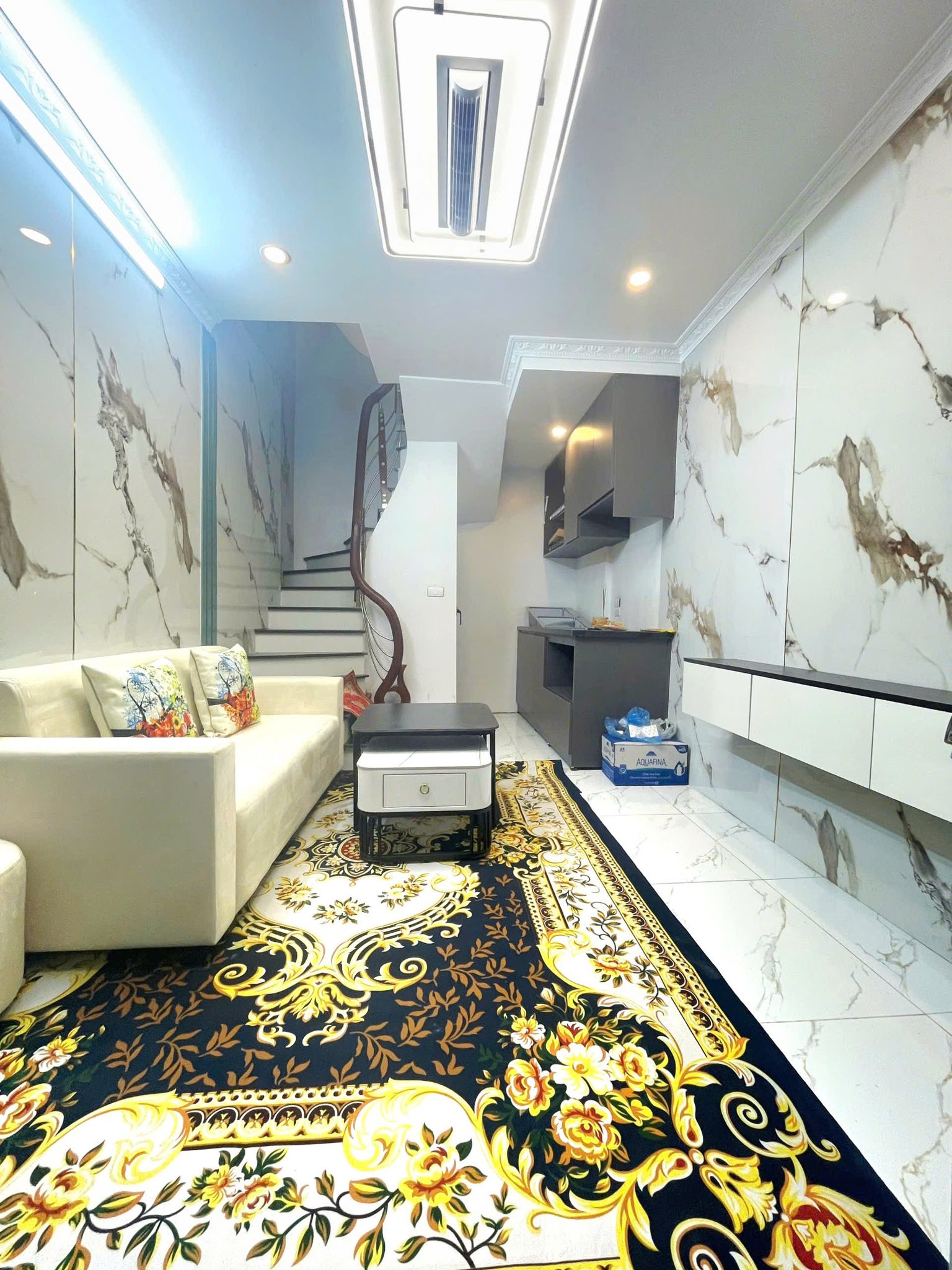 1 CĂN DUY NHẤT - TRUNG TÂM ĐỐNG ĐA - NHÀ ĐẸP Ở NGAY - TẶNG FULL NỘI THẤT.