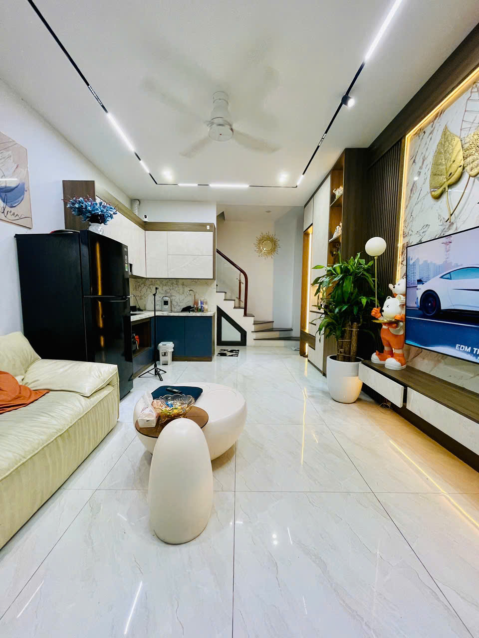 BÁN NHÀ THANH XUÂN - 1 NHÀ RA PHỐ - KINH DOANH - FULL NỘI THẤT