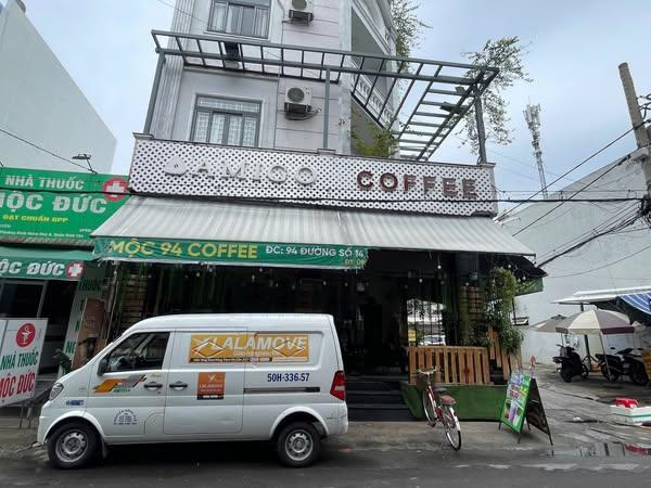 Bình Tân , Nhanh Còn ! QUÁN CAFE GÓC 2 MT ĐẸP LẮM , DT : 10m x 9m, MB thuê rẻ chỉ 12 tr / tháng, Tel :