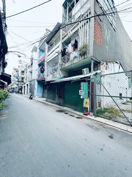 Nhà HXH Đường Nguyễn Thanh Tuyền Phường 2 Quận Tân Bình.