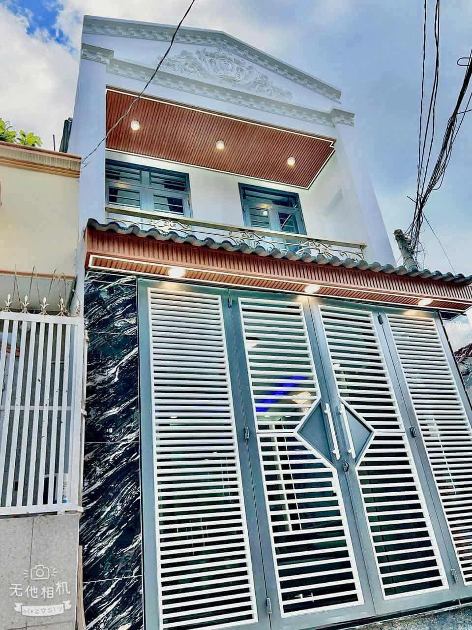 NHÀ 2 TẦNG MẶT TIỀN ĐƯỜNG NHỰA NHÁNH THÔNG TỨ TUNG - 100M RA CHỢ HÓC MÔN NGAY TRƯNG NỮ VƯƠNG - KHU VIP DÂN CƯ SẦM UẤT - TIỆN KINH DOANH ĐA NGÀNH NGHỀ.