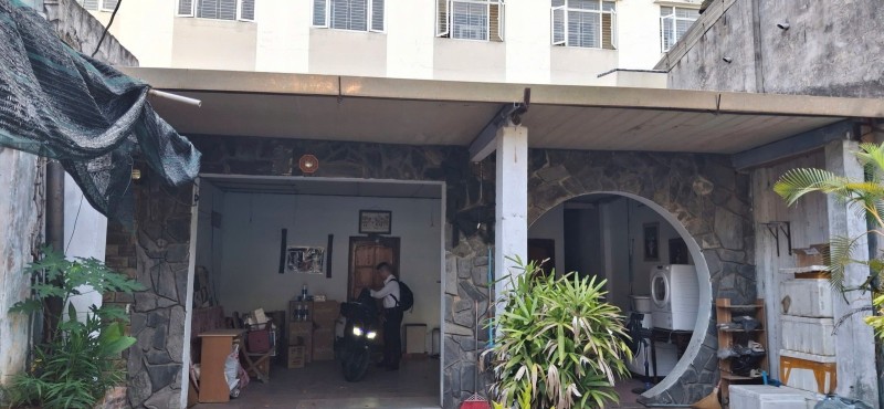 BÁN NHÀ GÁC LỮNG, DT 148M2 – KIỆT 6M LẠC LONG QUÂN – GẦN CHỢ HÒA KHÁNH - CHỈ 4.69 TỶ