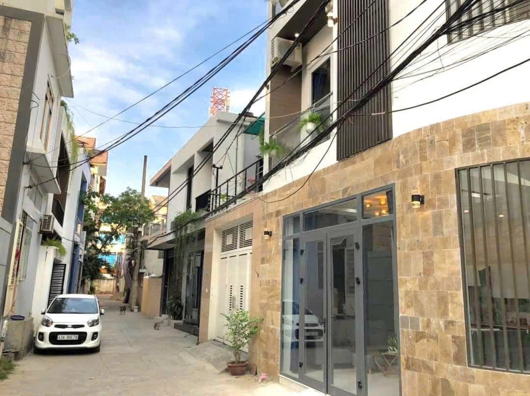 ♣ Nhà Kiệt Ô tô gần MT Ông Ích Khiêm gần Biển, 50m2, 3 tầng, 4PN, 4.x tỷ
