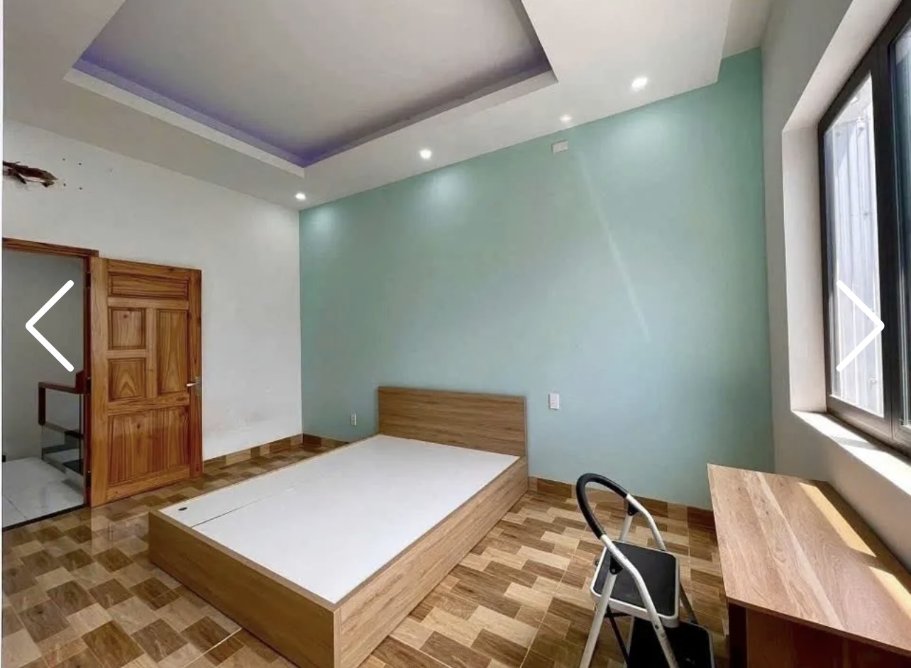Nhà 4 tầng kiệt Nguyễn Du . Đang cho thuê 18tr/tháng