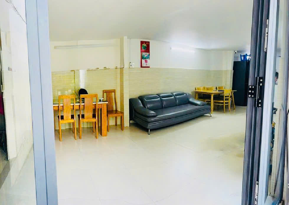 GIÁ SỐC KHU VIP P.13 – HXH NHỰA – 100M² – NỘI THẤT MỚI Ở NGAY. G.IẢM SÂU CÒN 9.X TỶ