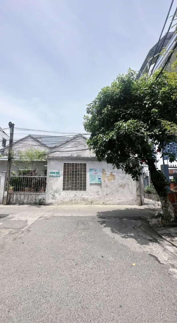 Lô đất mặt tiền Phan Bôi . DT:64,6m . Ngang 5m