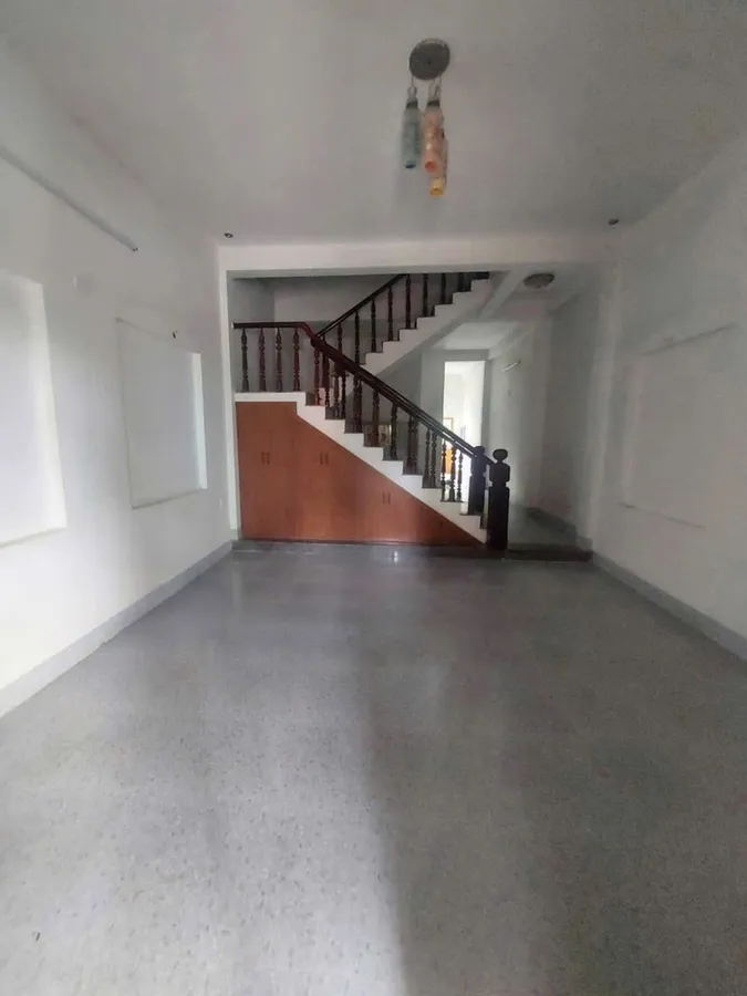 BÁN NHÀ ĐẸP NGUYỄN KHANG 5 TẦNG 20M RA OTO