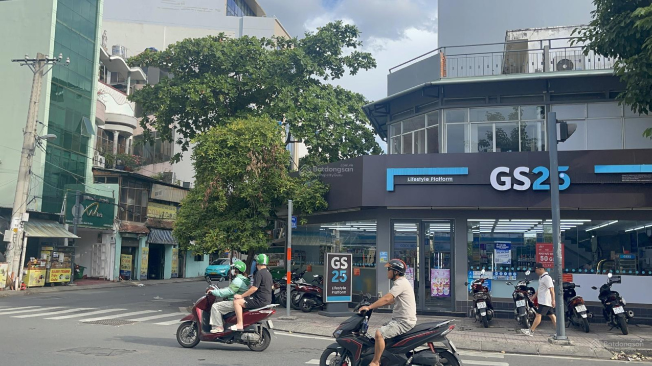 Nhà Góc 2 Mặt Tiền Siêu Vip, P4, Quận 11 – 105.6m², Giá 32 Tỷ