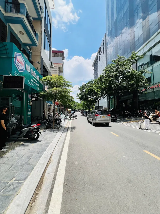 BÁN NHÀ PHÂN LÔ NGÕ DUY TÂN VỈA HÈ OTO TRÁNH