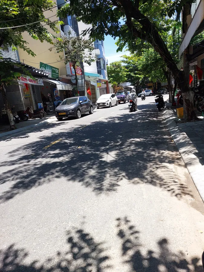 BÁN NHÀ 2 TẦNG VỊ TRÍ KINH DOANH PHẠM CỰ LƯỢNG,SƠN TRÀ,ĐÀ NẴNG.