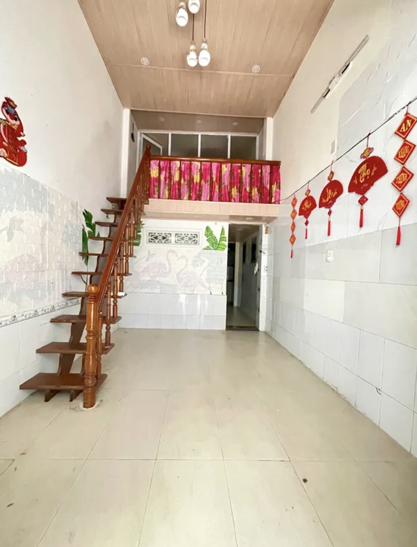 Nhà 2 tầng kiệt Lê Đình Lý . DT:34m , ngang 3m3