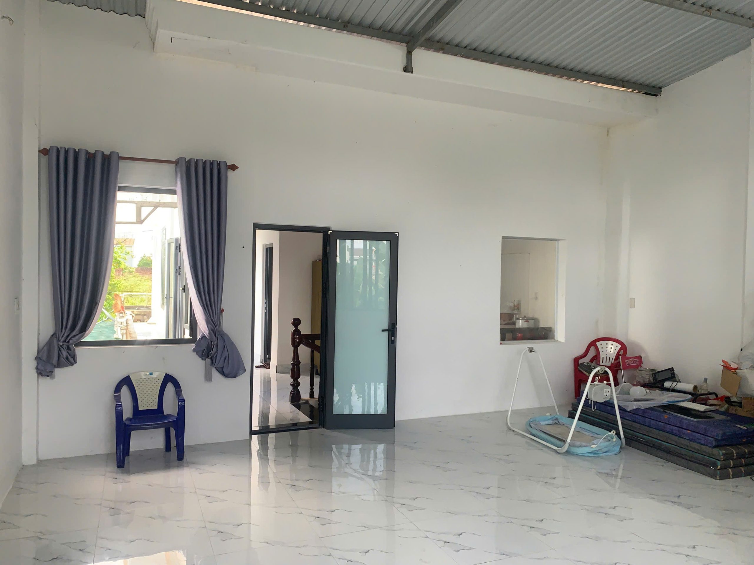 BÁN NHÀ 2 TẦNG MẶT TIỀN KINH DOANH – NỘI THÀNH, TP HUẾ, CAO RÁO KO LỤT