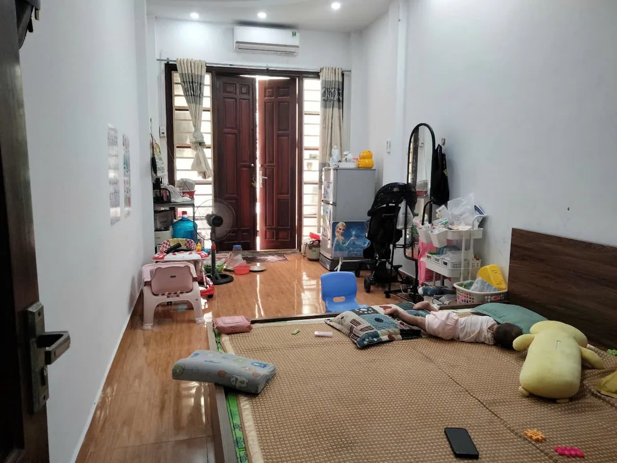 Bán nhà hoa khôi Hoàng Văn Thái, kinh doanh, ngõ ô tô tránh, 5 tầng, 61m2, 13.xx tỷ