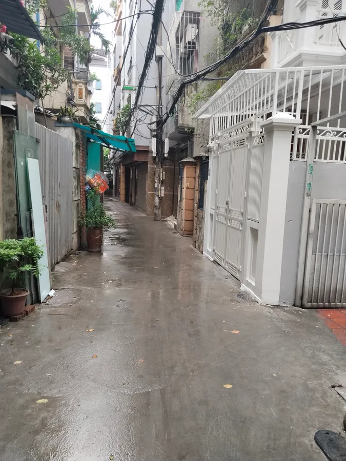 BÁN NHÀ QUAN HOA NGÕ THÔNG KINH DOANH LÔ GÓC 3 THOÁNG 5T