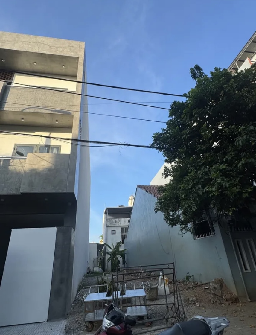 Lô đất mặt tiền Sơn Thuỷ 2 . DT:114m , ngang 5m
