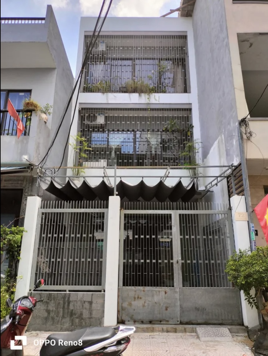 100m2