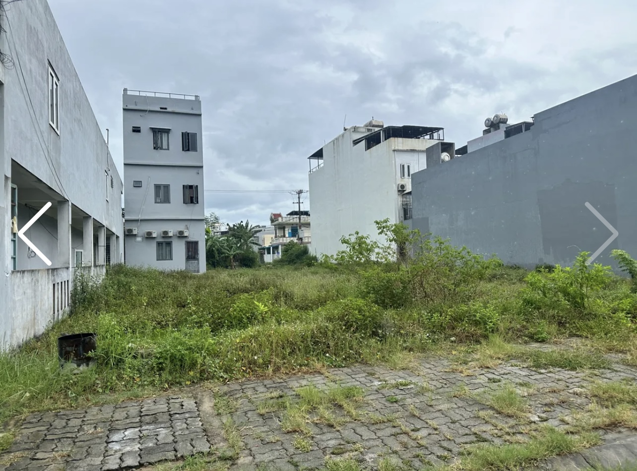 125m2