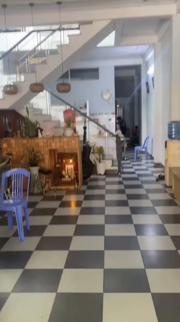  100m2