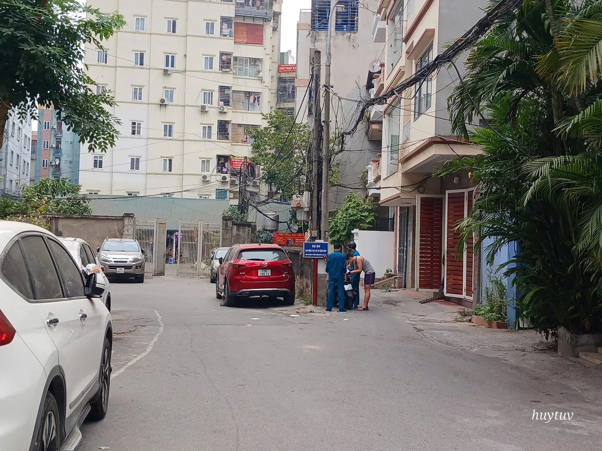 Bán nhà phố Dương Khuê, Hồ Tùng Mậu, 77m2, ôtô, phân lô, ngõ thông, kinh doanh, hơn 17 tỷ