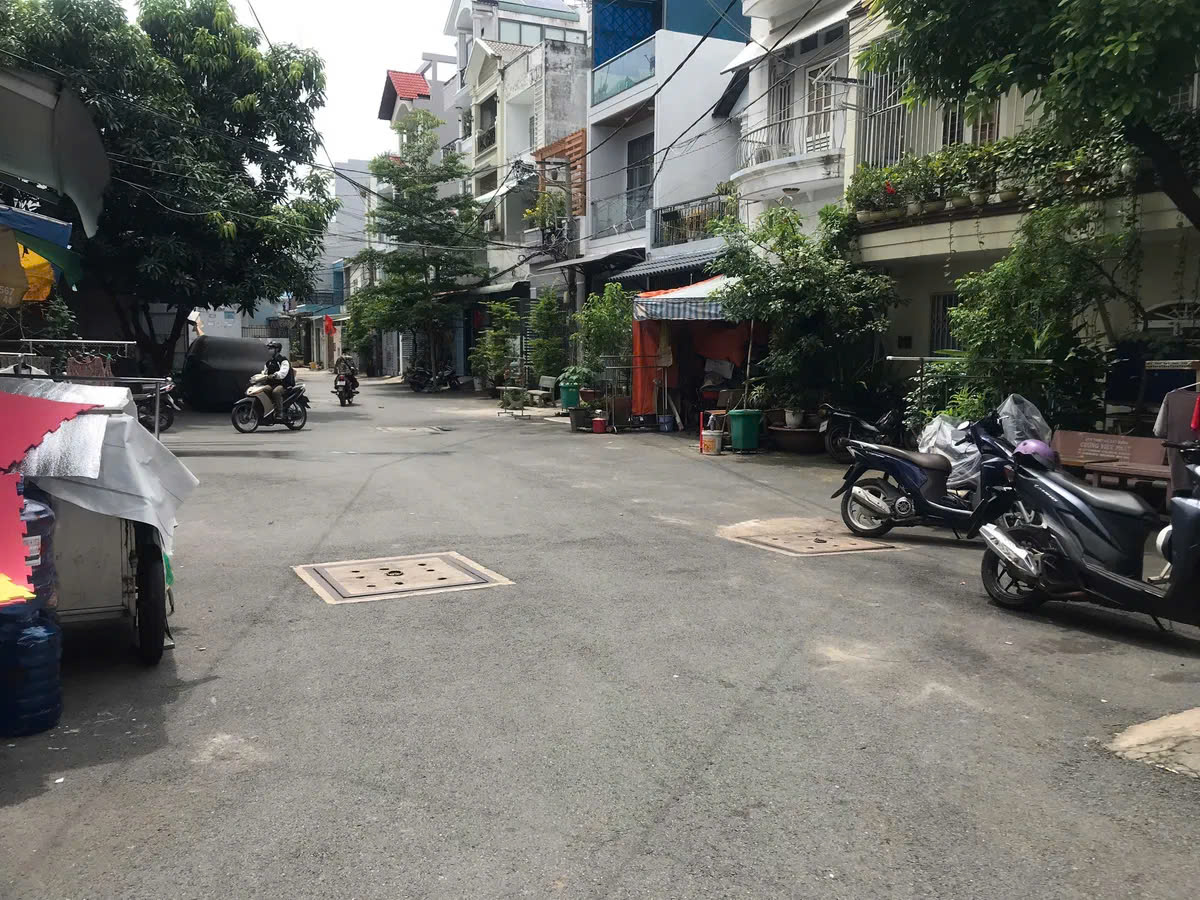CHDV 4 tầng, 32 phòng Lê Trọng Tấn, 160m2, ngang 8.6, lợi nhuận 12%, chỉ 14.8 tỷ TL