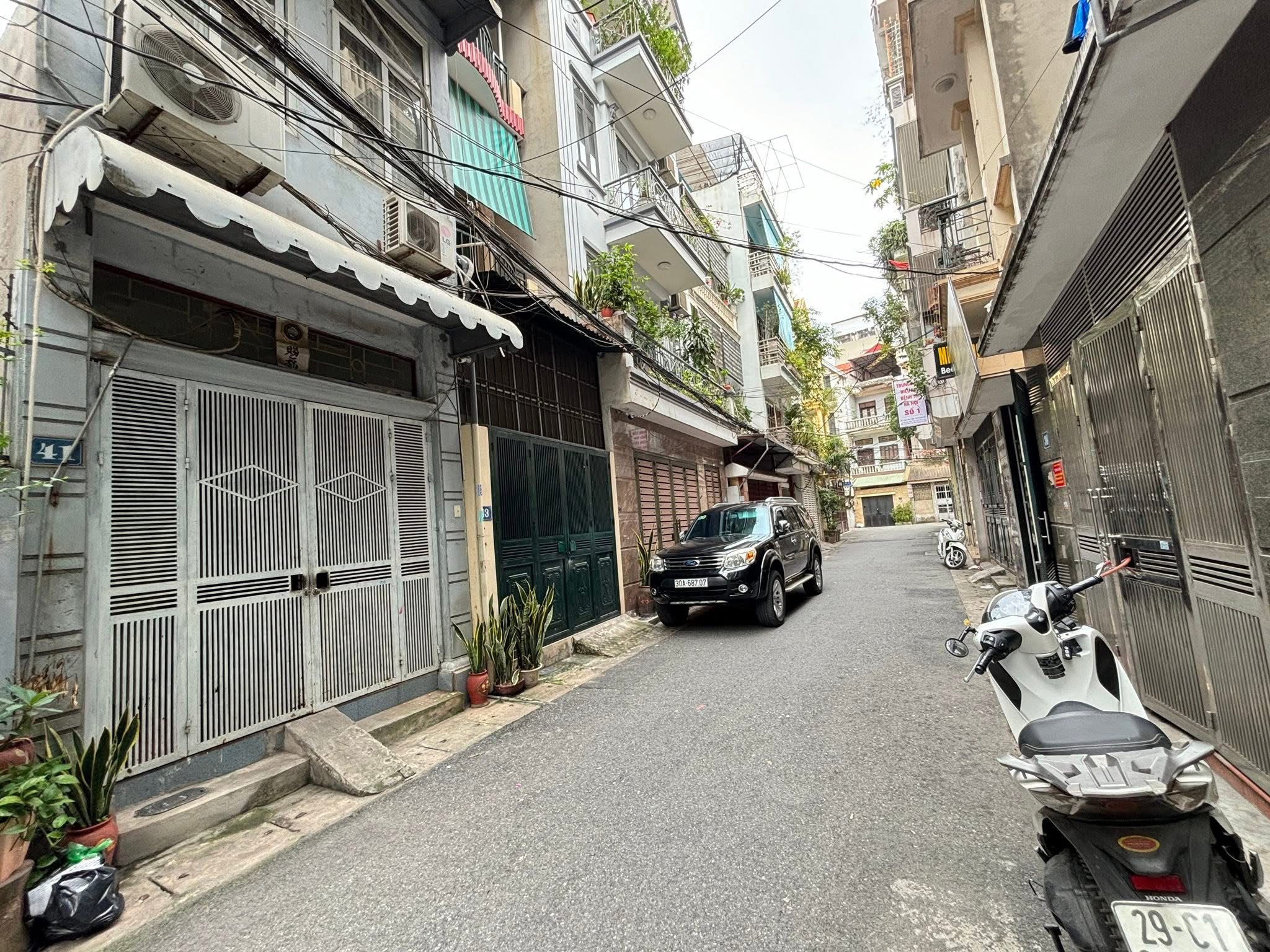 BÁN NHÀ PHÂN LÔ YÊN LẠC KIM NGƯU HAI BÀ TRƯNG - 40M 4T MT 3M - OTO TRÁNH NHAU KINH DOANH MỌI LOẠI HÌNH