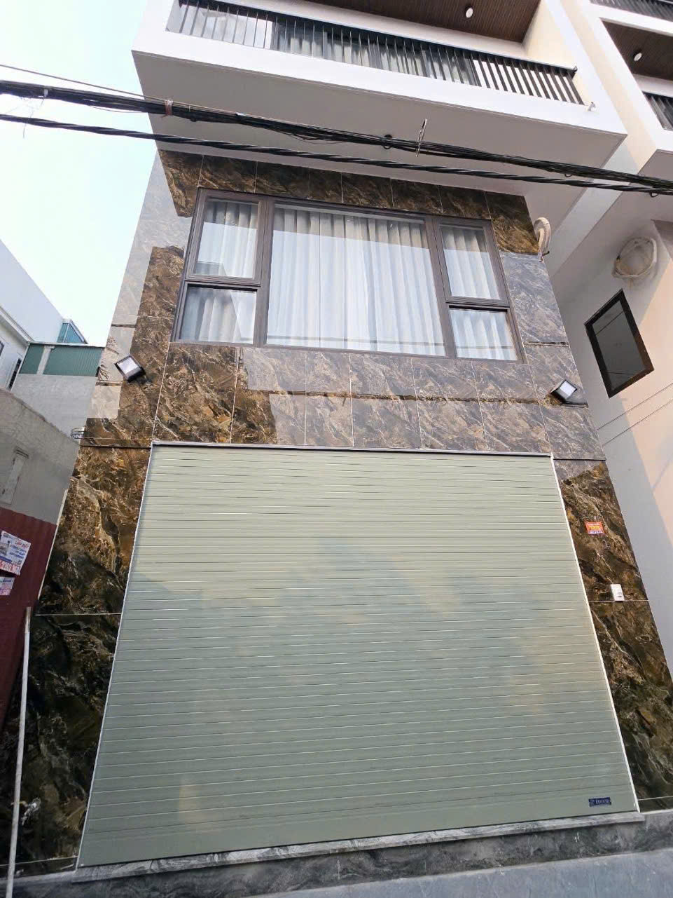 BÁN NHÀ MẶT NGÕ LẠC LONG QUÂN 55M² *7TẦNG THANG MÁY, 2 THOÁNG KINH DOANH – CHỈ 14,9 TỶ