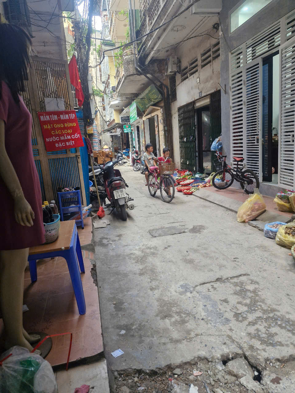 Bán nhà Nguyễn Trãi ngõ chợ Ô TÔ, KINH DOANH sầm uất nhất Thanh Xuân Nam, hơn 7 tỷ