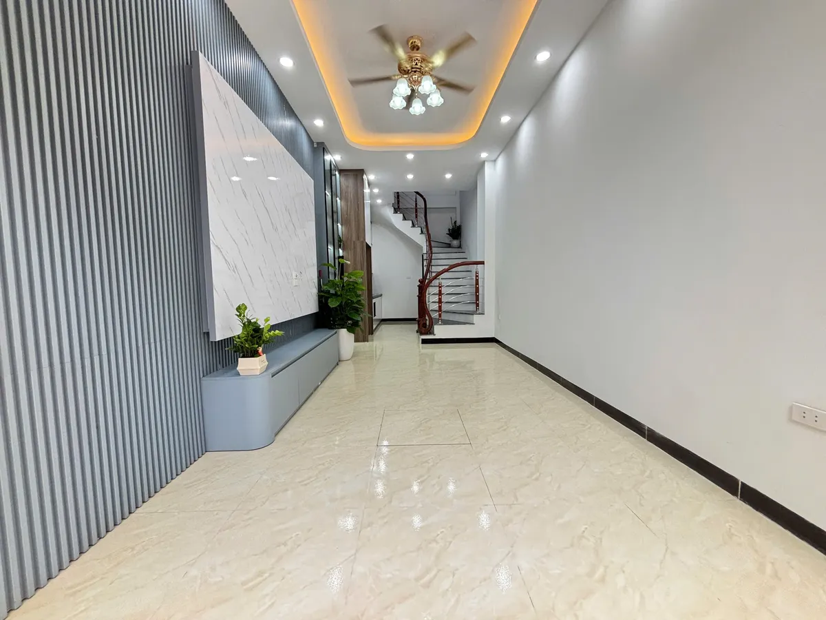 SIÊU PHẨM ! MẬU LƯƠNG, HÀ ĐÔNG. R35, T5, NGÕ THÔNG, KD, Ô TÔ ĐỖ CỬA. NHỈNH 7 TỶ.
