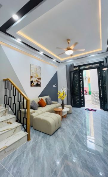ĐIỆN BIÊN PHỦ, QUẬN 10 - NHÀ MỚI VÀO Ở NGAY - - DTST 100M2 - 3 TẦNG BTCT - CHỈ 6.9 TỶ TL