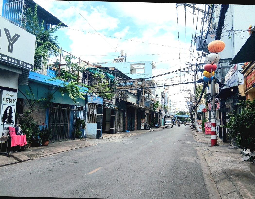 Bán Nhà Khu Bàu Cát Quận Tân Bình - Thích Hợp Xây CHDV - Làm Kho - 8 x 25 - Chỉ Hơn 20 tỷ Khu Vực Xây Cao Tầng - Đường Thông Cách Chợ Tân Bình Chỉ Hơn 1km