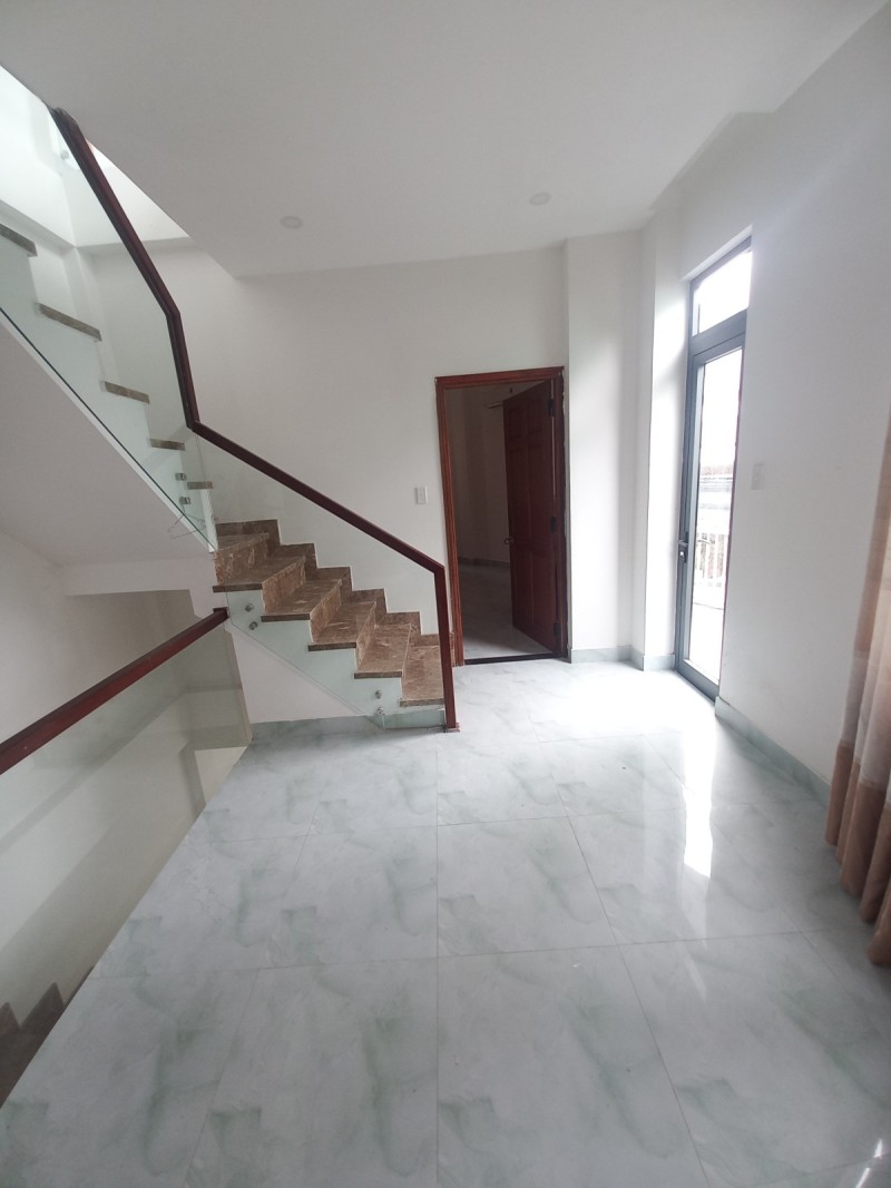 ♣ Góc kiệt Ô tô 6m Nguyễn Tất Thành gần Lê Độ, 65m2, 3 tầng đẹp, 5.1 tỷ