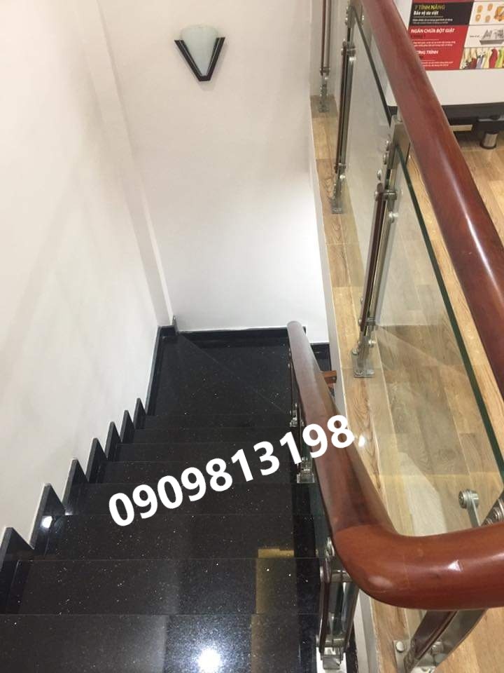 54m2
