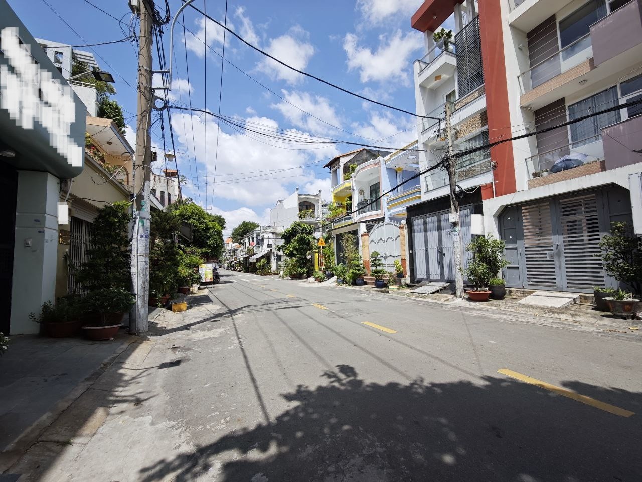 Bán nhà mặt phố 94m² - MTKD Nguyễn Văn Tố, Tân Phú - 4PN - 13,6 tỷ